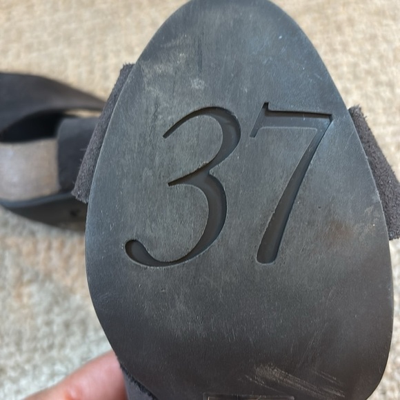 Pedro Garcia Brown Suede Maia Heel - size 37 - Picture 10 of 10